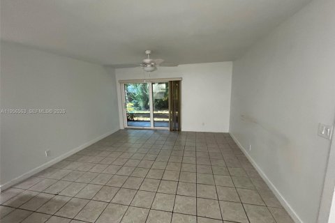 Condominio en venta en Fort Lauderdale, Florida, 2 dormitorios, 82.5 m2 № 2240381 - foto 29