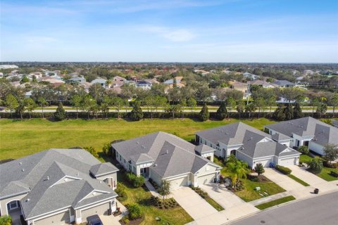 Casa en venta en Parrish, Florida, 2 dormitorios, 133.69 m2 № 1680810 - foto 1