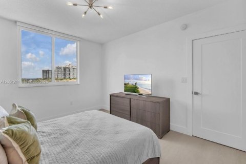 Condominio en venta en Aventura, Florida, 2 dormitorios, 99.78 m2 № 2254058 - foto 17