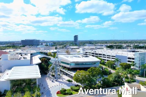 Condominio en venta en Aventura, Florida, 2 dormitorios, 99.78 m2 № 2254058 - foto 13