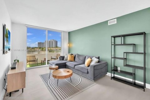 Condominio en venta en Aventura, Florida, 2 dormitorios, 99.78 m2 № 2254058 - foto 7