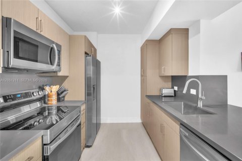 Condominio en venta en Aventura, Florida, 2 dormitorios, 99.78 m2 № 2254058 - foto 5