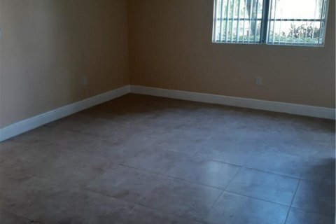 Copropriété à louer à Pompano Beach, Floride: 2 chambres, 83.89 m2 № 2380231 - photo 5