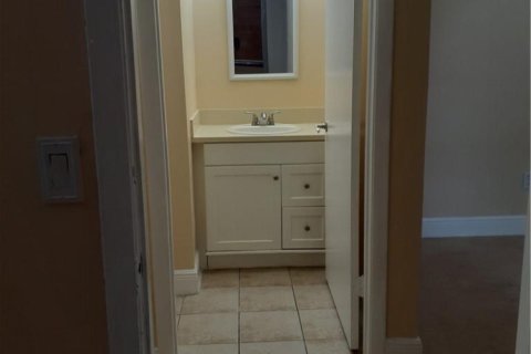 Copropriété à louer à Pompano Beach, Floride: 2 chambres, 83.89 m2 № 2380231 - photo 12