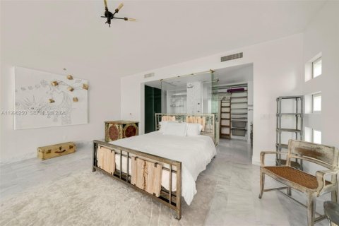 Снять в аренду кондоминиум в Майами, Флорида 2 спальни, 160.72м2, № 2058505 - фото 10