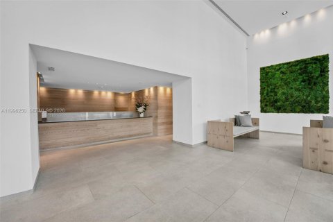 Снять в аренду кондоминиум в Майами, Флорида 2 спальни, 160.72м2, № 2058505 - фото 23