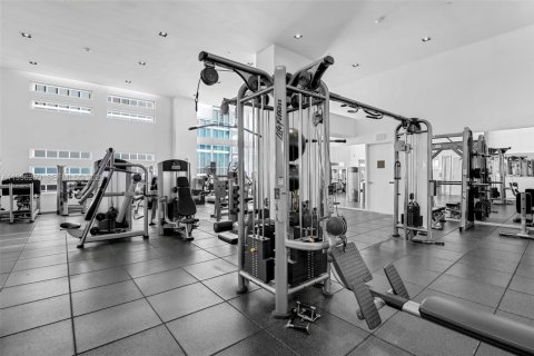 Снять в аренду кондоминиум в Майами, Флорида 2 спальни, 160.72м2, № 2058505 - фото 30