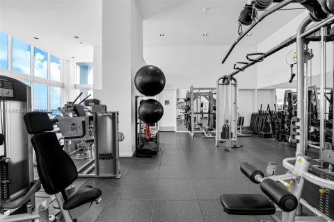 Снять в аренду кондоминиум в Майами, Флорида 2 спальни, 160.72м2, № 2058505 - фото 29