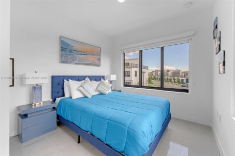 Снять в аренду таунхаус в Хомстед, Флорида 4 спальни, 129.88м2, № 2034926 - фото 15