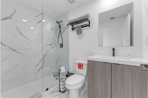 Снять в аренду таунхаус в Хомстед, Флорида 4 спальни, 129.88м2, № 2034926 - фото 16