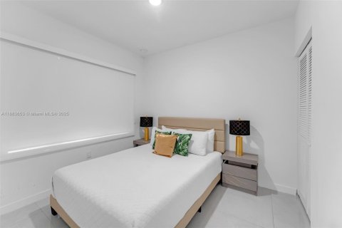 Снять в аренду таунхаус в Хомстед, Флорида 4 спальни, 129.88м2, № 2034926 - фото 11