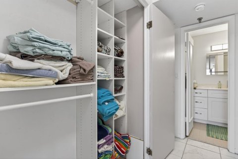 Copropriété à louer à Pompano Beach, Floride: 2 chambres, 117.06 m2 № 2250549 - photo 23