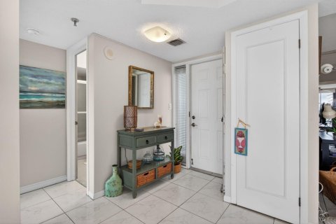Copropriété à louer à Pompano Beach, Floride: 2 chambres, 117.06 m2 № 2250549 - photo 14