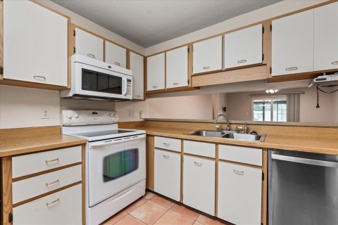 Купить виллу или дом в Порт-Оранж, Флорида 4 комнаты, 106.47м2, № 1724616 - фото 17