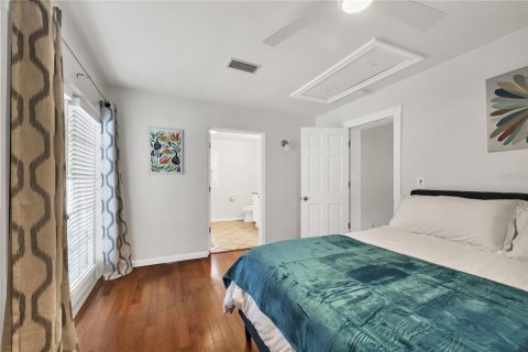 Casa en alquiler en Sarasota, Florida, 4 dormitorios, 163.51 m2 № 1842238 - foto 18