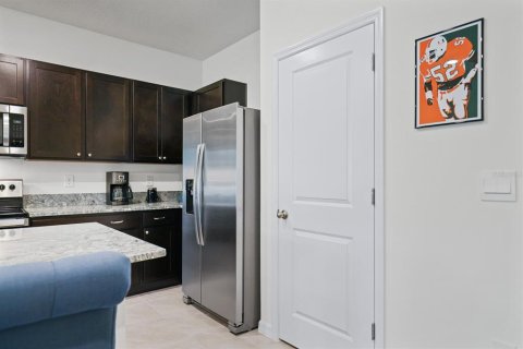 Townhouse in Apollo Beach, Florida 3 bedrooms, 151.8 sq.m. № 1854193 - photo 7