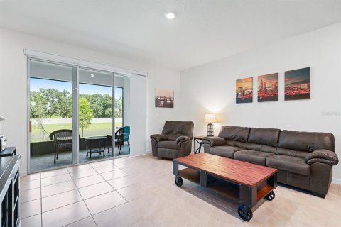 Townhouse in Apollo Beach, Florida 3 bedrooms, 151.8 sq.m. № 1854193 - photo 13