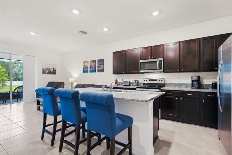 Townhouse in Apollo Beach, Florida 3 bedrooms, 151.8 sq.m. № 1854193 - photo 5