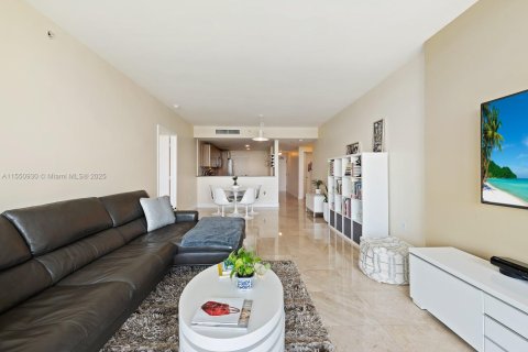 Condominio en venta en Miami Beach, Florida, 2 dormitorios, 99.59 m2 № 1860464 - foto 5