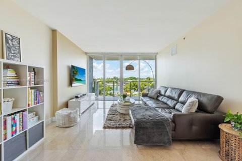 Condominio en venta en Miami Beach, Florida, 2 dormitorios, 99.59 m2 № 1860464 - foto 4
