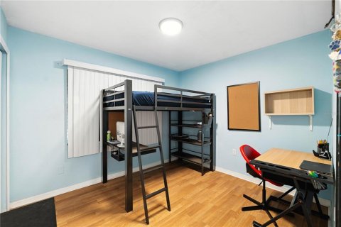 Casa en venta en Tampa, Florida, 4 dormitorios, 156.08 m2 № 1913341 - foto 21