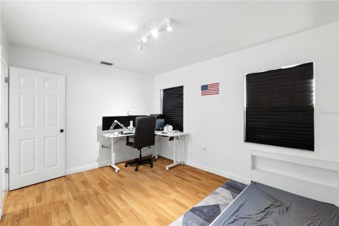 Casa en venta en Tampa, Florida, 4 dormitorios, 156.08 m2 № 1913341 - foto 19