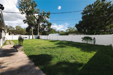 Casa en venta en Tampa, Florida, 4 dormitorios, 156.08 m2 № 1913341 - foto 29