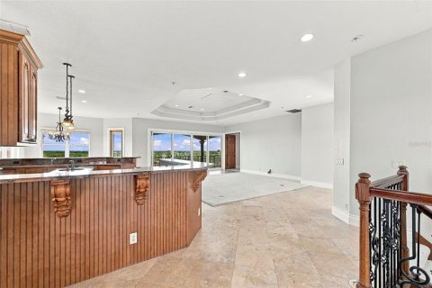 Villa ou maison à louer à Port Richey, Floride: 4 chambres, 392.23 m2 № 2416872 - photo 9