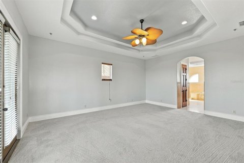Villa ou maison à louer à Port Richey, Floride: 4 chambres, 392.23 m2 № 2416872 - photo 27