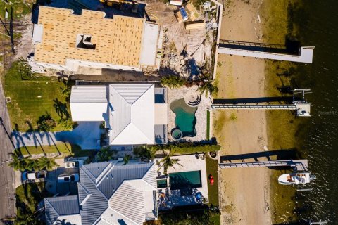 Casa en venta en Saint Petersburg, Florida, 3 dormitorios, 234.11 m2 № 1798255 - foto 24