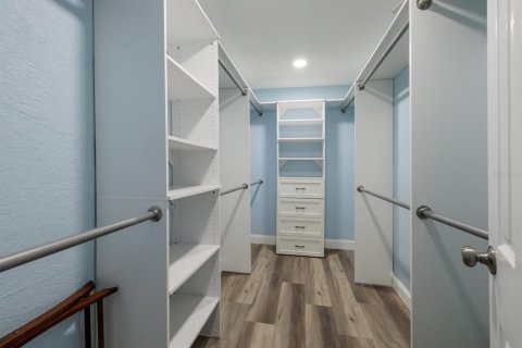 Casa en venta en Saint Petersburg, Florida, 3 dormitorios, 234.11 m2 № 1798255 - foto 23