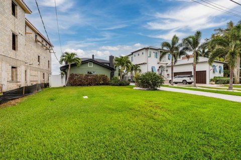 Casa en venta en Saint Petersburg, Florida, 3 dormitorios, 234.11 m2 № 1798255 - foto 27