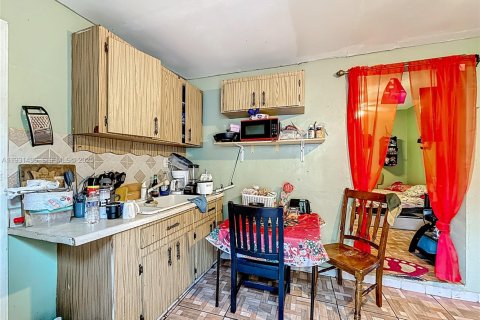 Купить виллу или дом в Майами, Флорида 3 спальни, 79.06м2, № 1991538 - фото 27