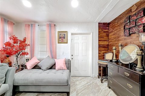 Купить виллу или дом в Майами, Флорида 3 спальни, 79.06м2, № 1991538 - фото 8