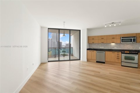 Copropriété à vendre à Miami, Floride: 2 chambres, 85.47 m2 № 2060800 - photo 2