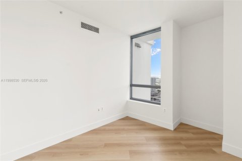 Copropriété à vendre à Miami, Floride: 2 chambres, 85.47 m2 № 2060800 - photo 16