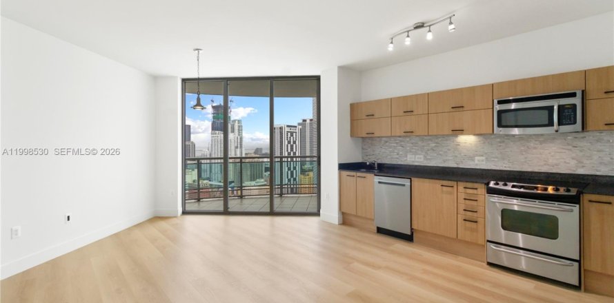 Condo à Miami, Floride, 2 chambres  № 2060800