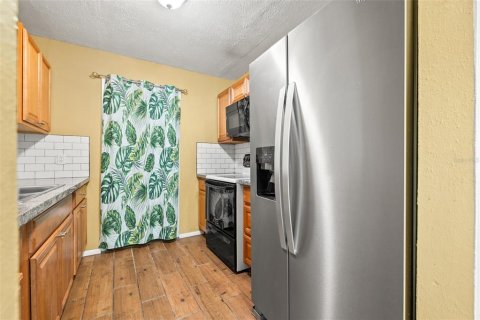 Villa ou maison à vendre à Largo, Floride: 5 chambres, 134.89 m2 № 1572126 - photo 7