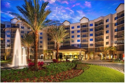 Condo in Winter Garden, Florida, 2 bedrooms  № 2108804