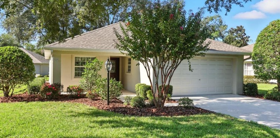 House in Crystal River, Florida 2 bedrooms, 96.99 sq.m. № 1917969