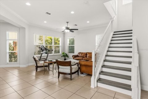 Casa en venta en Orlando, Florida, 5 dormitorios, 379.23 m2 № 2157443 - foto 9