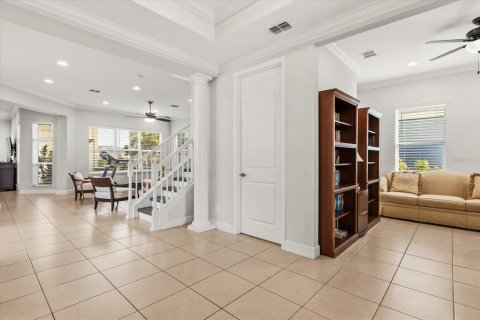 Casa en venta en Orlando, Florida, 5 dormitorios, 379.23 m2 № 2157443 - foto 6