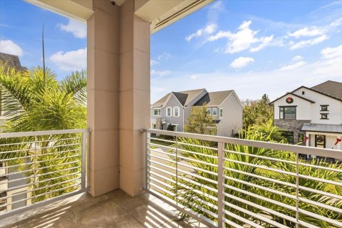 Casa en venta en Orlando, Florida, 5 dormitorios, 379.23 m2 № 2157443 - foto 21