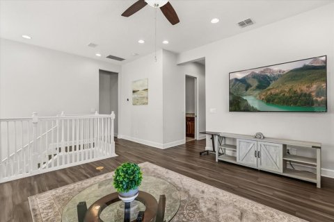 Casa en venta en Orlando, Florida, 5 dormitorios, 379.23 m2 № 2157443 - foto 17