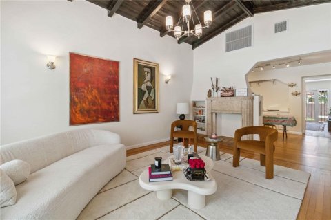 Casa en venta en Miami, Florida, 3 dormitorios, 143.16 m2 № 1670613 - foto 6