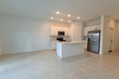 Touwnhouse à louer à Mount Dora, Floride: 3 chambres, 119.38 m2 № 2381109 - photo 3