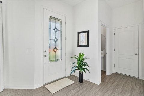 Townhouse in Dundee, Florida 3 bedrooms, 168.8 sq.m. № 1899282 - photo 3