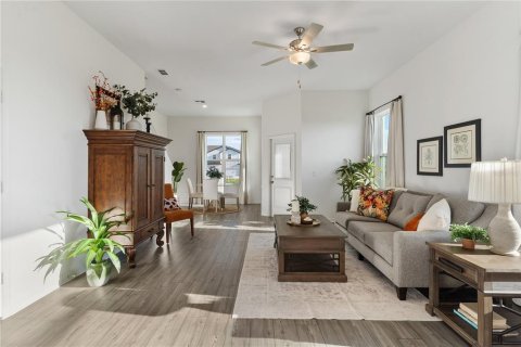 Townhouse in Dundee, Florida 3 bedrooms, 168.8 sq.m. № 1899282 - photo 5