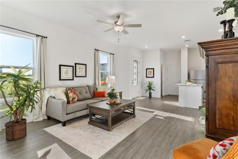 Townhouse in Dundee, Florida 3 bedrooms, 168.8 sq.m. № 1899282 - photo 13