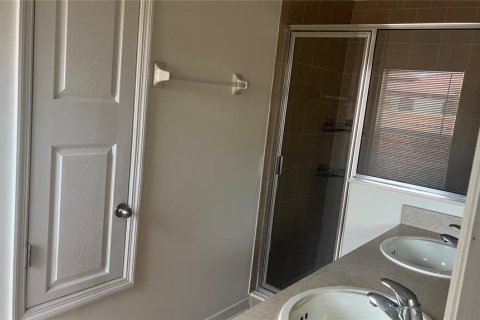Townhouse in Kissimmee, Florida 3 bedrooms, 143.07 sq.m. № 1825154 - photo 18